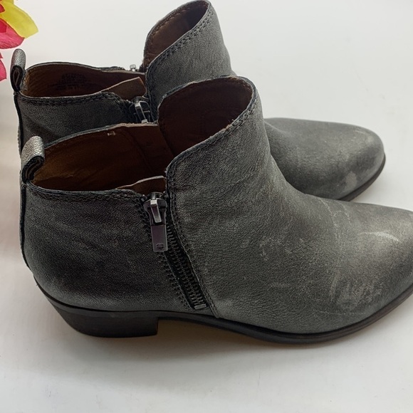 Lucky Brand Silver Ankle Boot Sz 8.5. MCA1273B - Picture 3 of 10